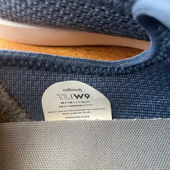 Allbirds Women's Blue Slip-On Flats - Picture 4 of 5